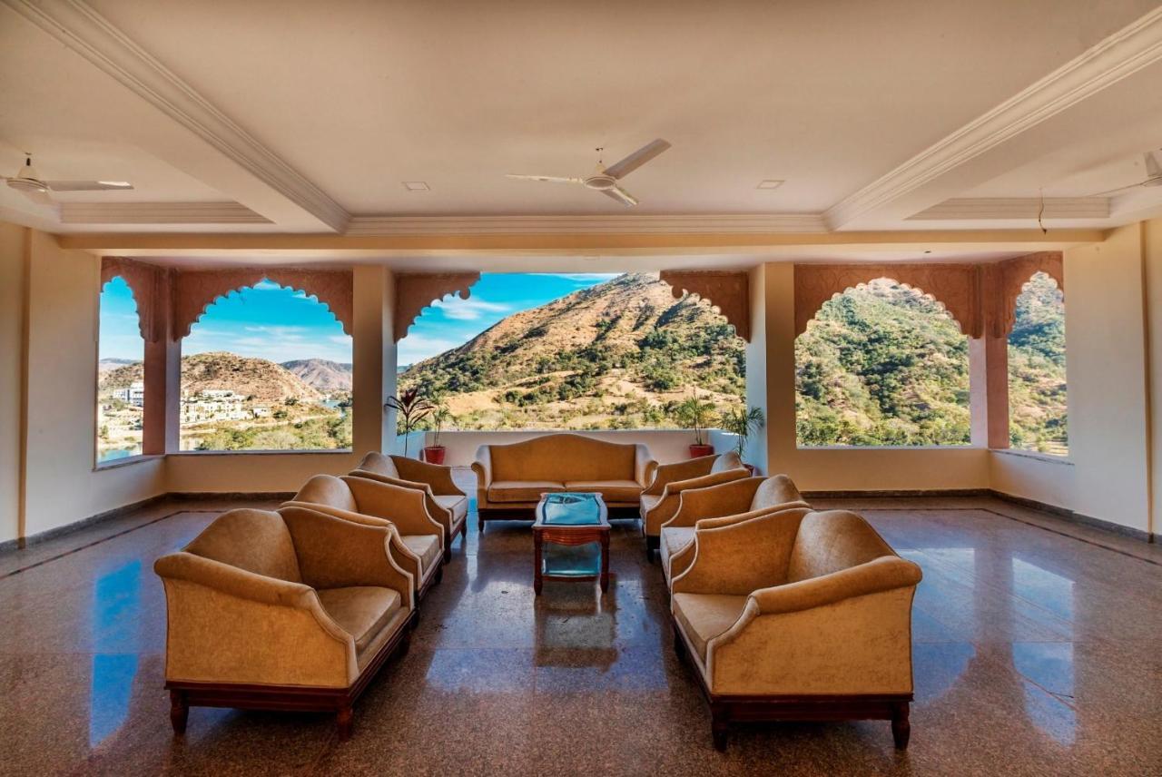 Kumbhalgarh Fort Resort-Pure Veg מראה חיצוני תמונה