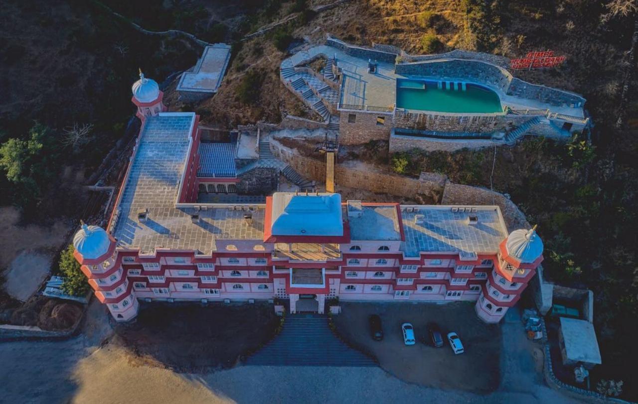 Kumbhalgarh Fort Resort-Pure Veg מראה חיצוני תמונה